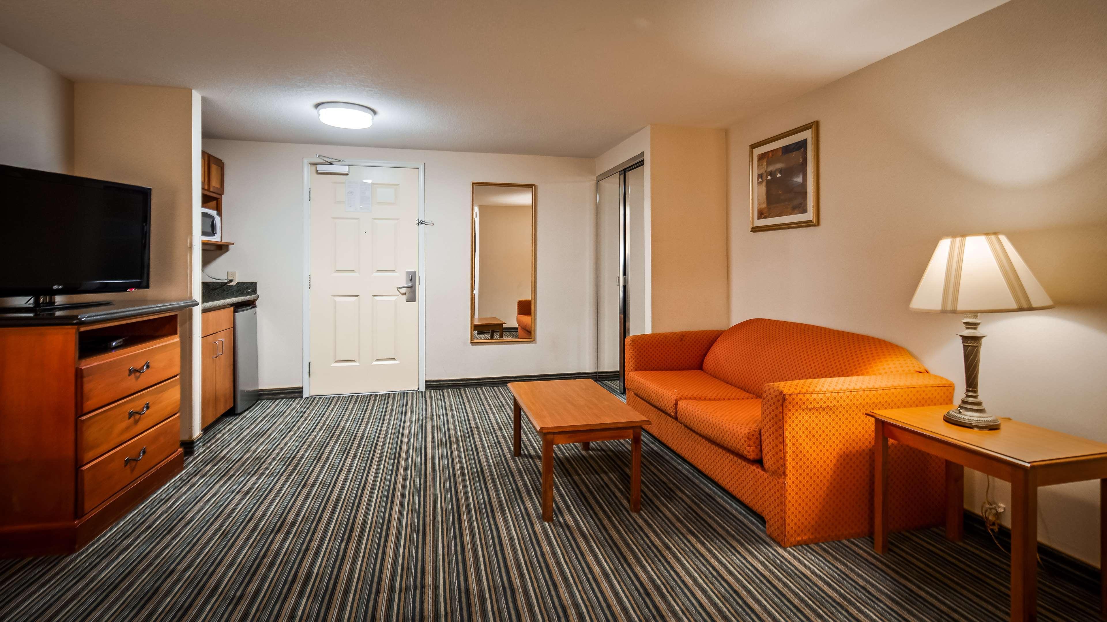 רדינג Best Western Plus Twin View Inn And Suites מראה חיצוני תמונה