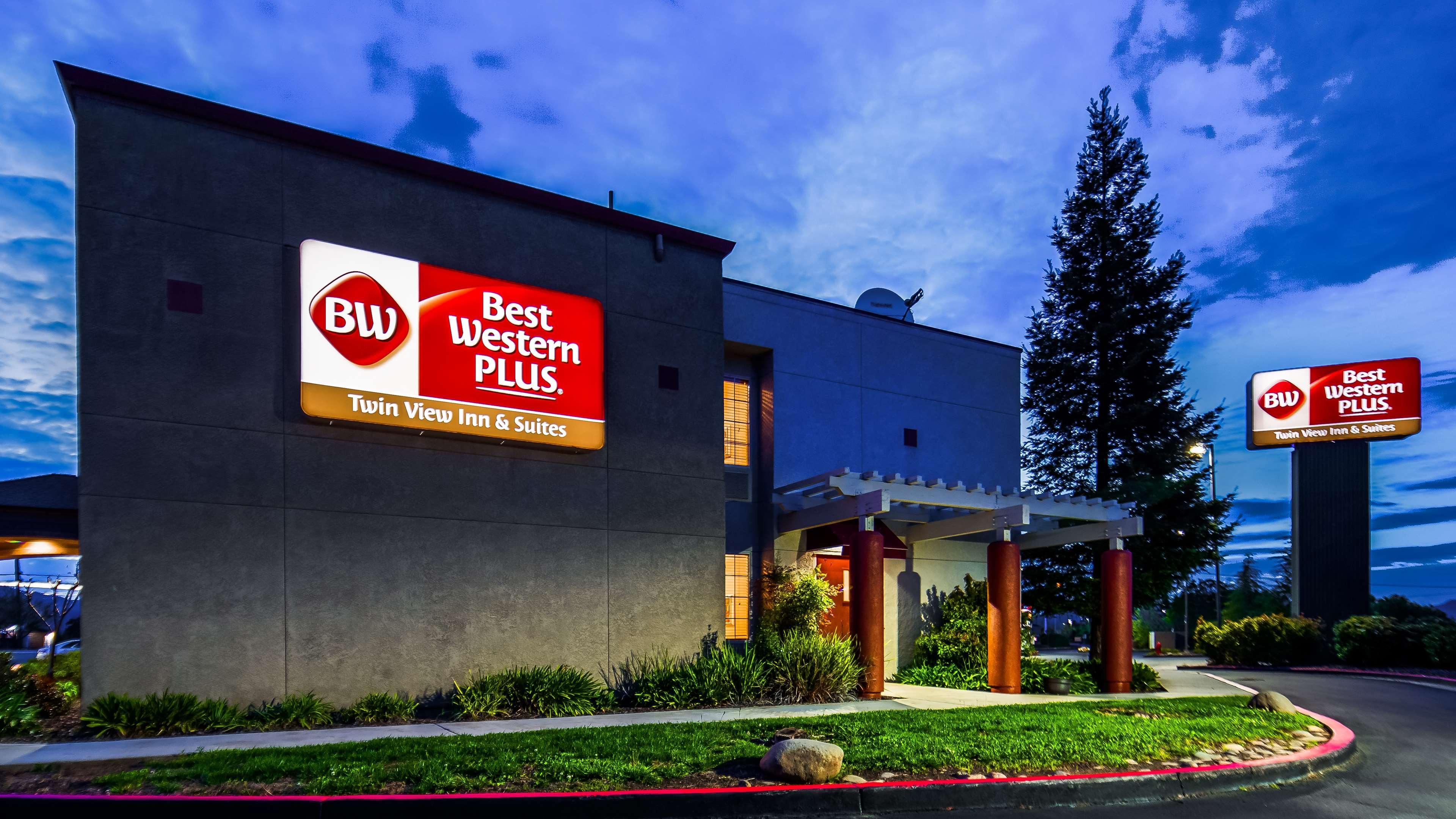 רדינג Best Western Plus Twin View Inn And Suites מראה חיצוני תמונה