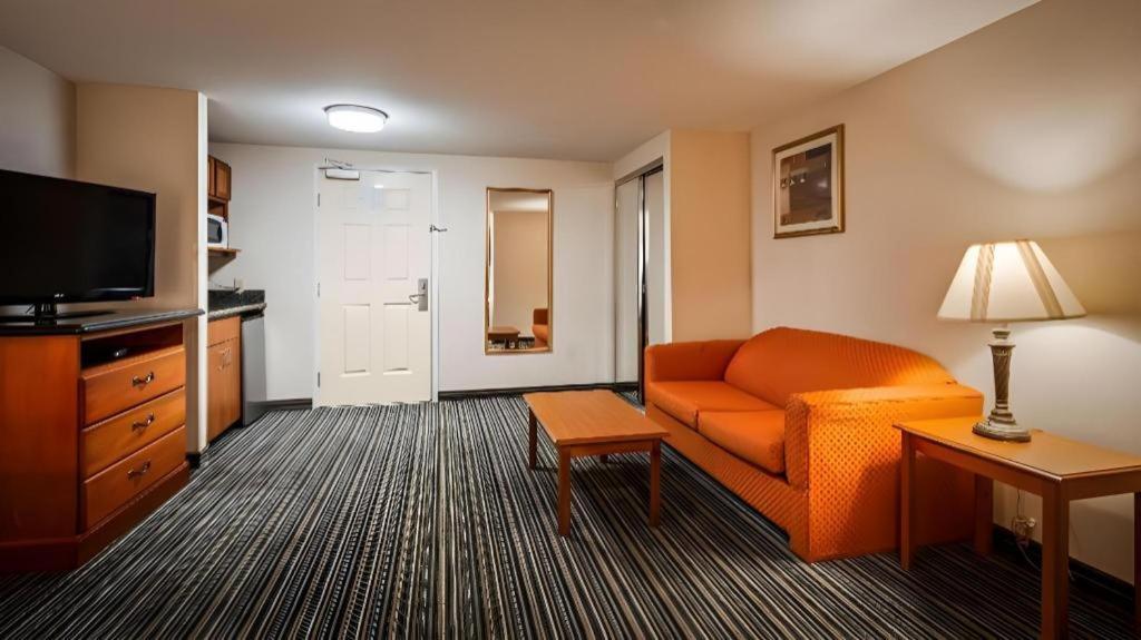 רדינג Best Western Plus Twin View Inn And Suites מראה חיצוני תמונה