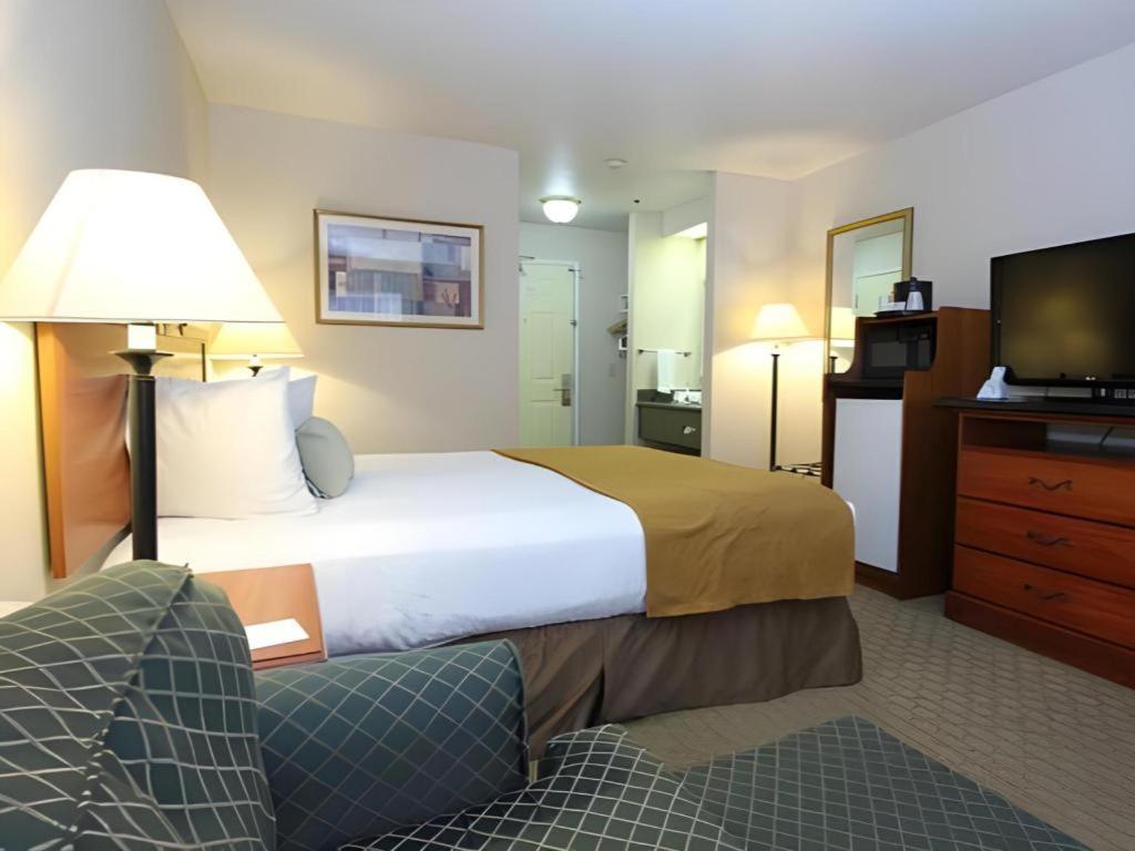 רדינג Best Western Plus Twin View Inn And Suites מראה חיצוני תמונה