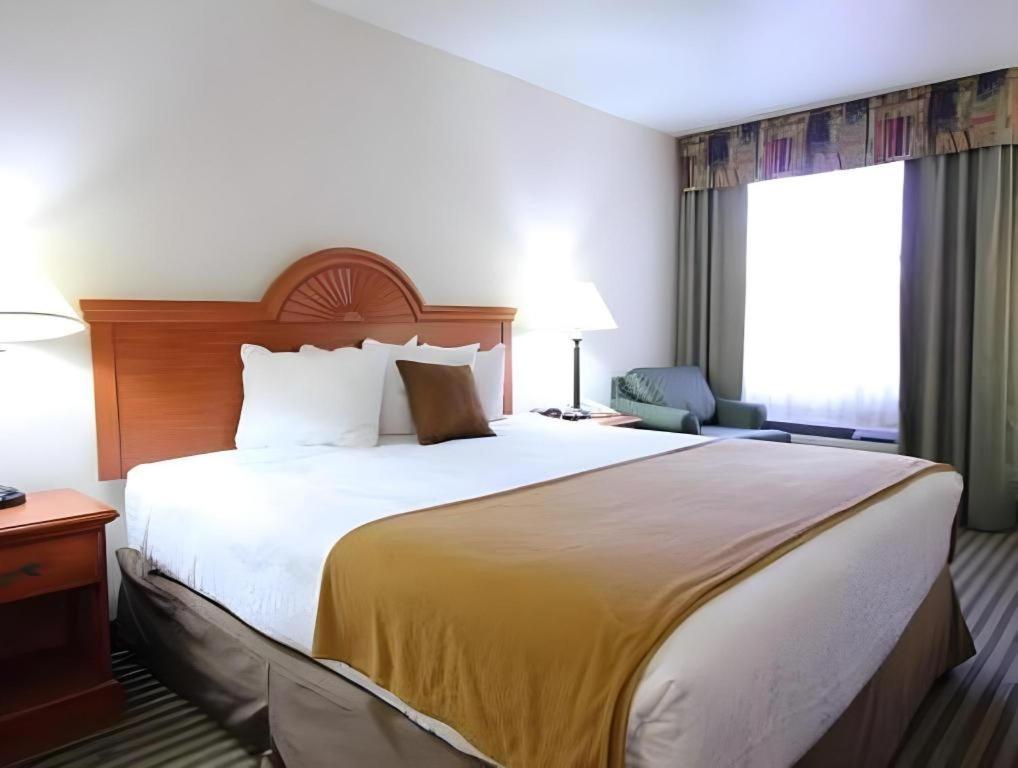 רדינג Best Western Plus Twin View Inn And Suites מראה חיצוני תמונה