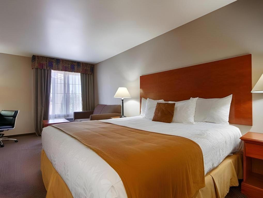 רדינג Best Western Plus Twin View Inn And Suites מראה חיצוני תמונה